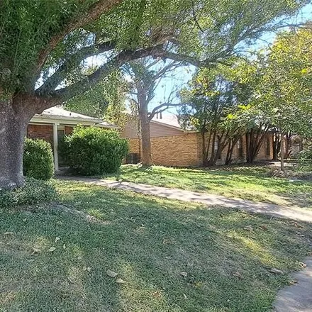 Image 2 - 9724 White Ash Road, Dallas, TX 75249, USA - House for rent
