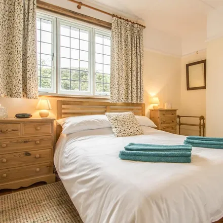 Rent this 3 bed townhouse on Ilsington in TQ13 9RW, United Kingdom