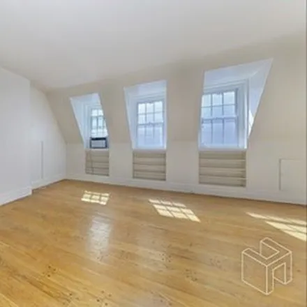Image 6 - 117 East 69th Street, New York, NY 10021, USA - House for rent