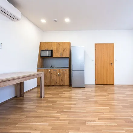 Rent this 1 bed apartment on přírodní památka Pod Žvahovem in Na Zlíchově, 147 00 Prague