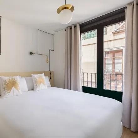 Rent this 1 bed apartment on Madrid in Calle de Muñoz Torrero, 7