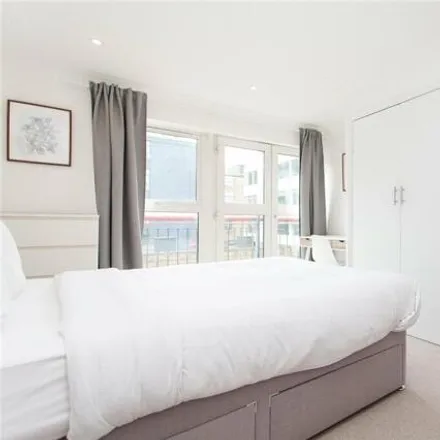 Image 7 - Tintagel Court, 201 St. John Street, London, EC1V 4RN, United Kingdom - Apartment for sale