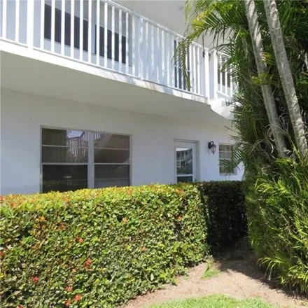 Image 2 - Southeast Ocean Boulevard, Stuart, FL 34996, USA - Condo for rent