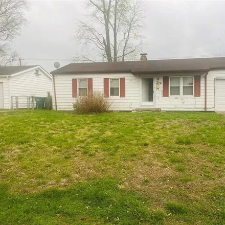 Buy this 3 bed house on 1 Baldwin Lane in Cahokia, Saint Clair County