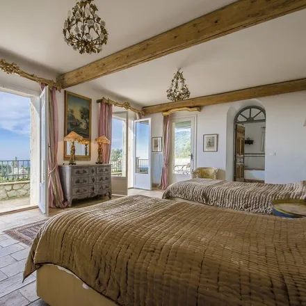 Rent this 4 bed house on Route de Provence in 06140 Tourrettes-sur-Loup, France