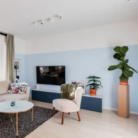 Rent this 3 bed condo on Termikgatan 23E in 701 35 Örebro, Sweden