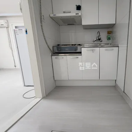 Image 7 - 서울특별시 서초구 반포동 719-15 - Apartment for rent
