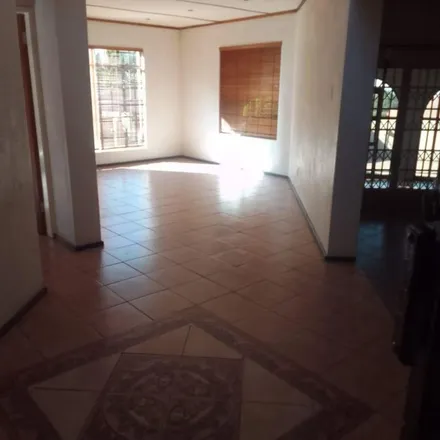 Image 2 - 9 Wattle Street, Modelpark, eMalahleni, 1042, South Africa - Apartment for rent