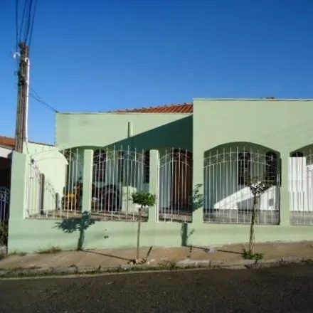 Buy this 3 bed house on Rua Sete de Setembro in Vila Nery, São Carlos - SP