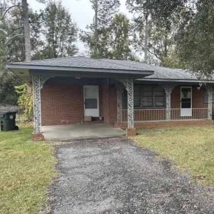 Rent this 3 bed house on 289 Taylors Mill Road in Fort Valley, GA 31030