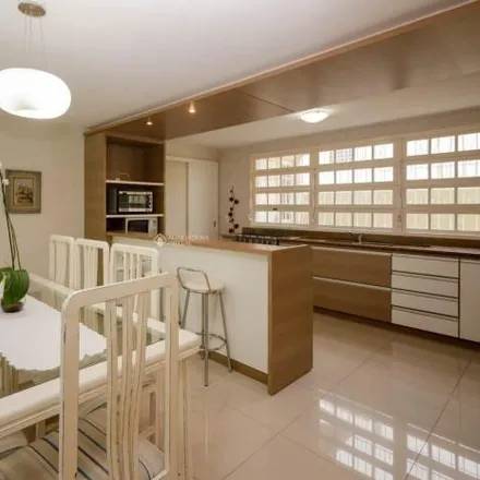 Buy this 6 bed house on Rua Cid Xavier Gonçalves in Santa Mônica, Florianópolis - SC