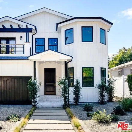 Buy this 6 bed house on 1025 South Carmelina Avenue in Los Angeles, CA 90049