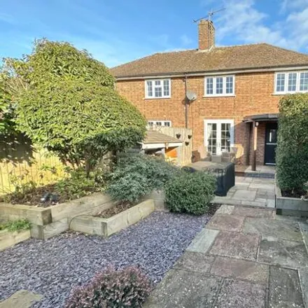 Buy this 3 bed duplex on Fernhurst Close in Beaconsfield, HP9 1AN