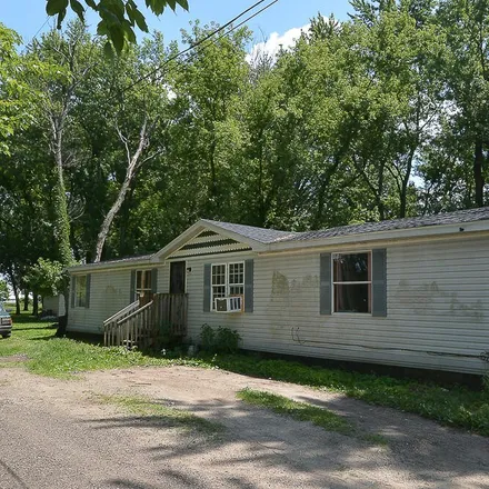 Buy this 3 bed house on 1193 Foster Avenue in Lakewood, Kalamazoo Charter Township