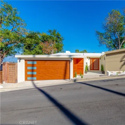 Rent this 3 bed house on 2204 Ridgemont Drive in Los Angeles, CA 90046