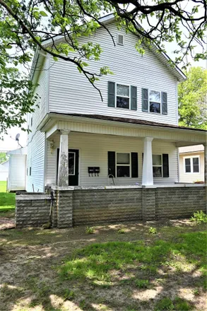 Buy this 6 bed house on 927 North 5th Street in Decatur, IN 46733