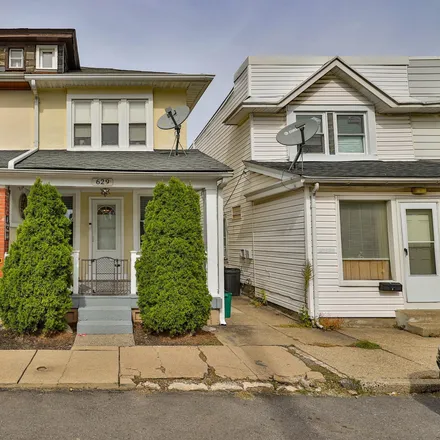 Buy this 3 bed townhouse on 629 East North Street in Bethlehem, PA 18018