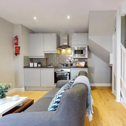 Rent this 1 bed apartment on The Priory in Springfield Mount, Leeds