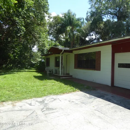 Rent this 3 bed house on 5143 San Jose Boulevard in Jacksonville, FL 32207