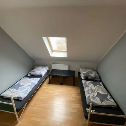Rent this 8 bed apartment on N 200+N 201 in Carl-Bosch-Straße, 67063 Ludwigshafen am Rhein