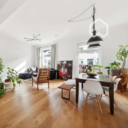 Rent this 2 bed apartment on Kastanienallee 33 in 20359 Hamburg, Germany