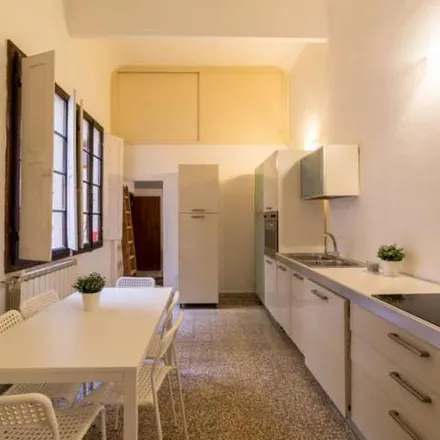 Image 2 - Lungarno Amerigo Vespucci, 50123 Florence FI, Italy - Apartment for rent