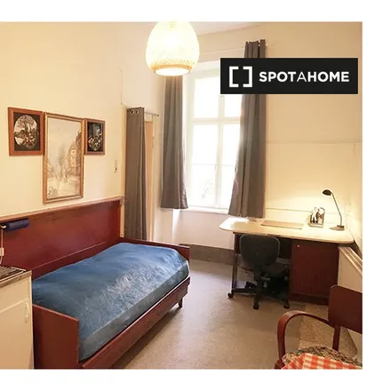Rent this 2 bed room on Brockmanngasse 4 in 8010 Graz, Austria