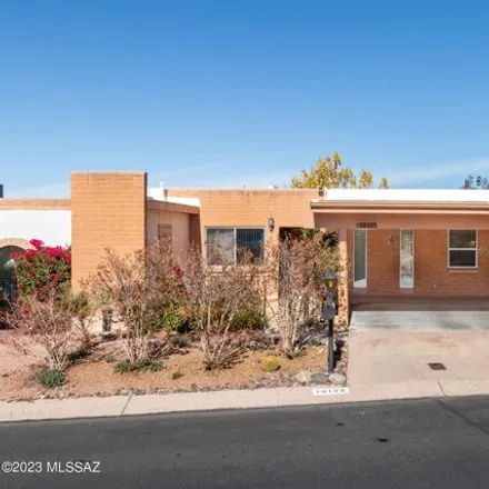 Buy this 2 bed house on 10121 North Valle del Oro Drive in Oro Valley, AZ 85737