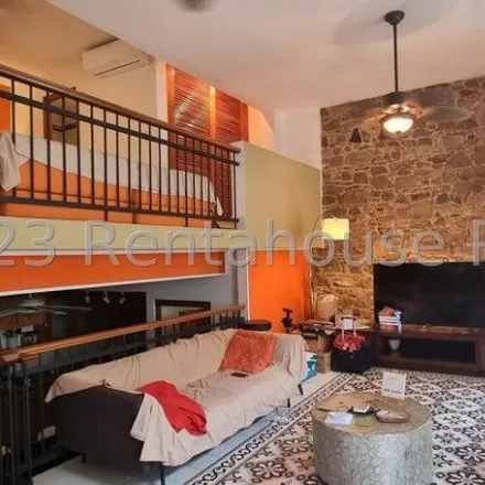 Rent this 1 bed apartment on Guticor y Cevichería Donde Luis in Calle Ramón Valdés, Barrio Chino