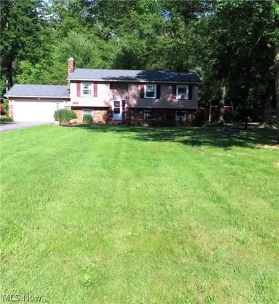 Buy this 3 bed house on 2264 Henn Hyde Rd in Cortland, Ohio