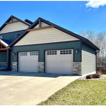 Buy this 3 bed house on 5237 Forest Knoll Drive Southeast in Rochester, MN 55904
