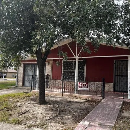 Buy this 4 bed house on 401 South Brazos Street in Eagle Pass, TX 78852