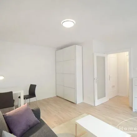Rent this 1 bed apartment on Grundschule Hoheluft in Wrangelstraße 80, 20253 Hamburg