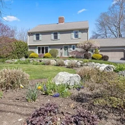Buy this 5 bed house on 173 Country Drive in Somerset, MA 02726