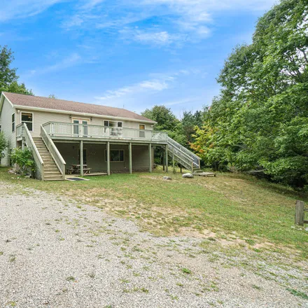 Image 1 - 1201 Bellows Avenue, Frankfort, Crystal Lake Township, MI 49635, USA - House for sale