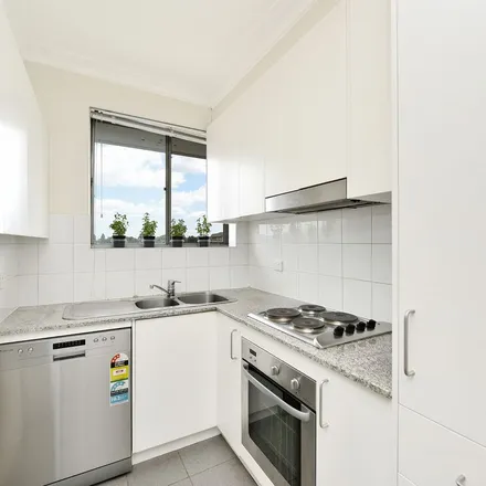 Image 5 - Queensborough Road, Croydon Park NSW 2133, Australia - Apartment for rent