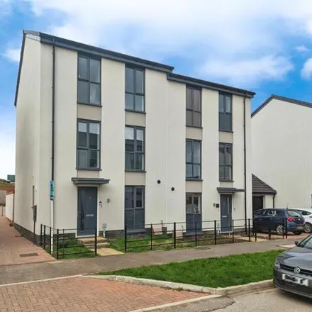 Buy this 4 bed townhouse on 47 Clover Way in Bristol, BS34 8AZ