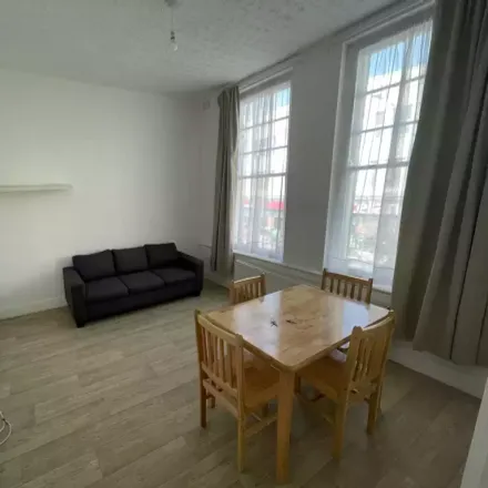 Image 7 - 381 Harrow Road, London, W10 4RN, United Kingdom - Apartment for rent