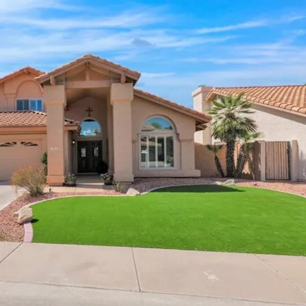 Buy this 5 bed house on 1019 West Sherri Drive in Gilbert, AZ 85233