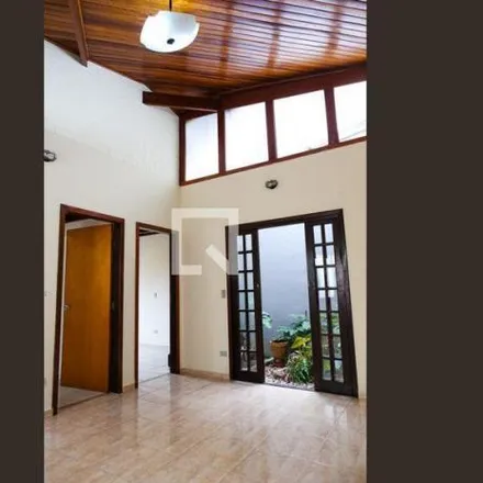 Buy this 4 bed house on Rua Vicente de Carvalho in Vila Príncipe de Gales, Santo André - SP