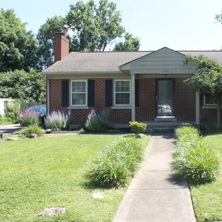 Buy this 3 bed house on 433 Lin Wal Rd in Lexington, Kentucky