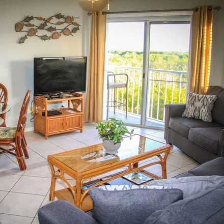 Rent this 2 bed condo on Key Largo in FL, 33070
