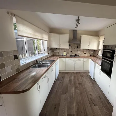 Image 9 - unnamed road, Cullompton, EX15 1AP, United Kingdom - House for rent