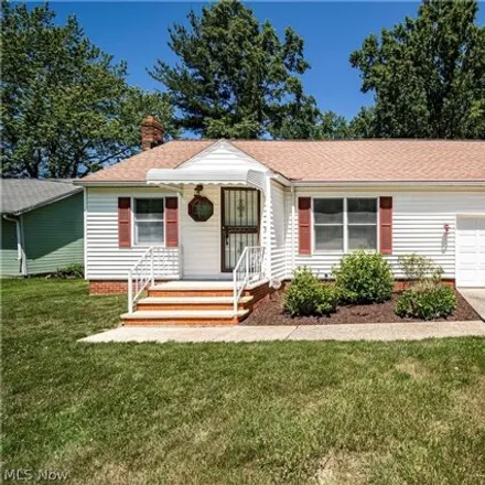 Buy this 3 bed house on 30063 Jackson Avenue in Wickliffe, OH 44092