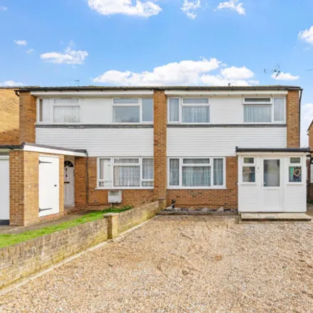 Buy this 3 bed duplex on Mill Close in Horley, RH6 8HF