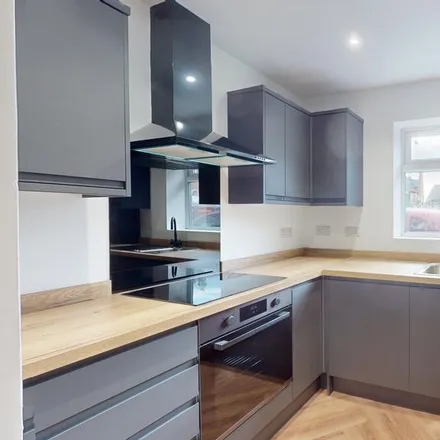 Rent this 4 bed house on Flames Grill House in 313 Ilkeston Road, Nottingham
