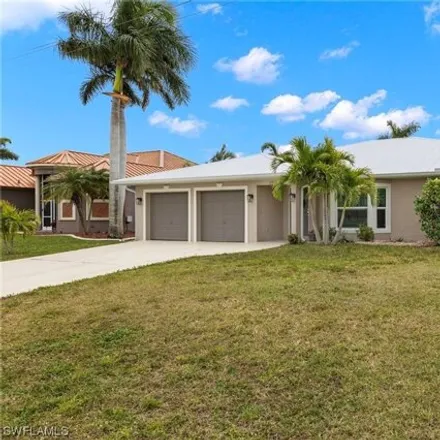 Image 2 - 2904 Southwest 40th Street, Cape Coral, FL 33914, USA - House for sale