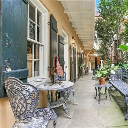Image 6 - 1127 Royal Street, New Orleans, LA 70116, USA - Townhouse for sale