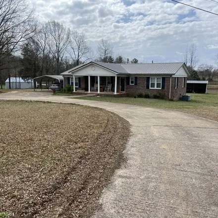 Buy this 4 bed house on 370 Old Finger Rd in Henderson, Tennessee