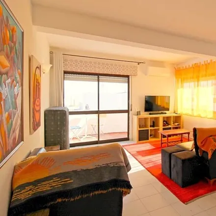 Rent this 1 bed apartment on Armação de Pera in Via Dorsal Armação de Pêra, 8365-108 Armação de Pêra